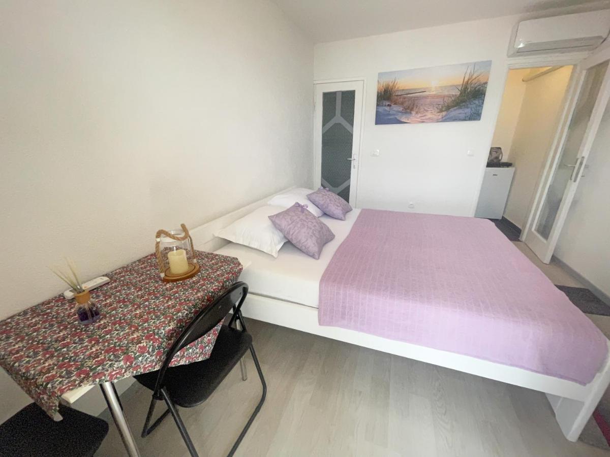 Apartmani Fabijan&Florijan Драмал Екстериор снимка