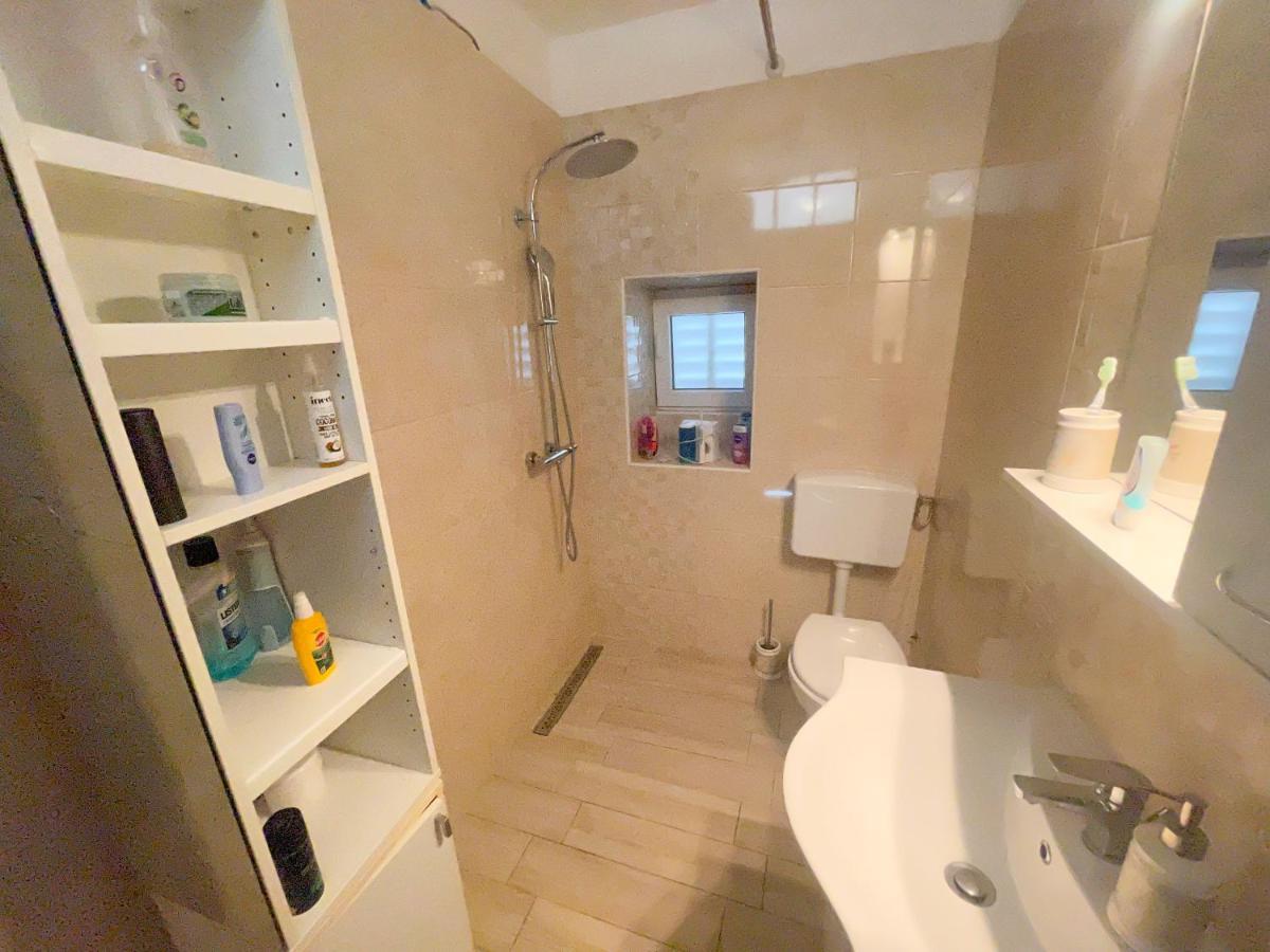 Apartmani Fabijan&Florijan Драмал Екстериор снимка